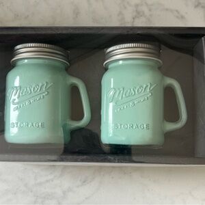 Mason Craft & More Mason Jar Salt & Pepper Shakers, milk glass green color (NIB)